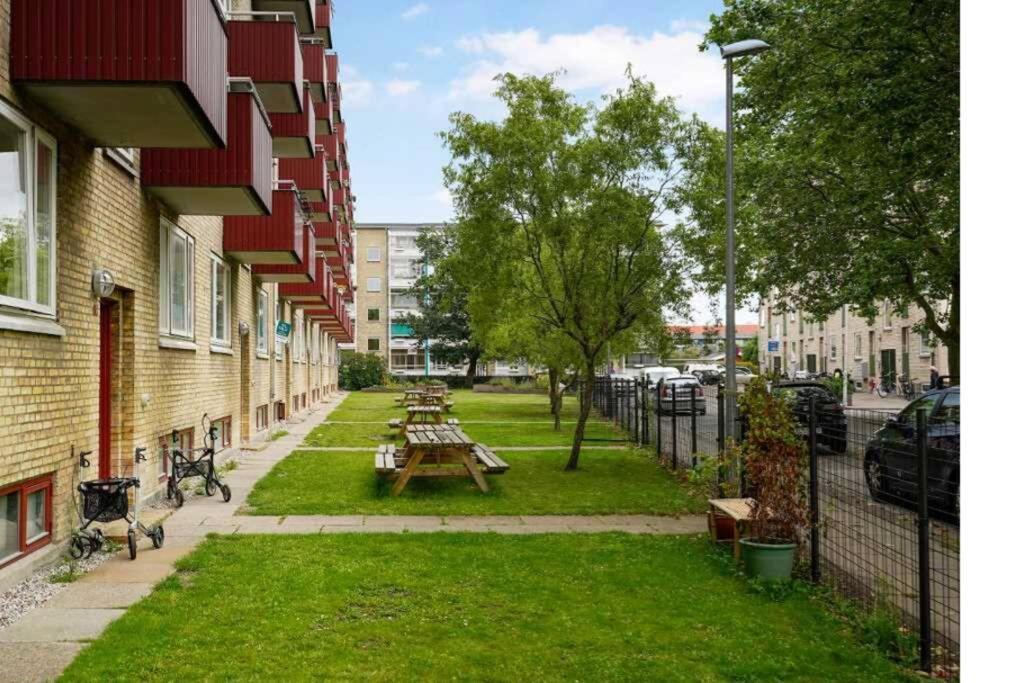 300 M To Metro: 5 Min Airport/12 Min C * Kopenhagen